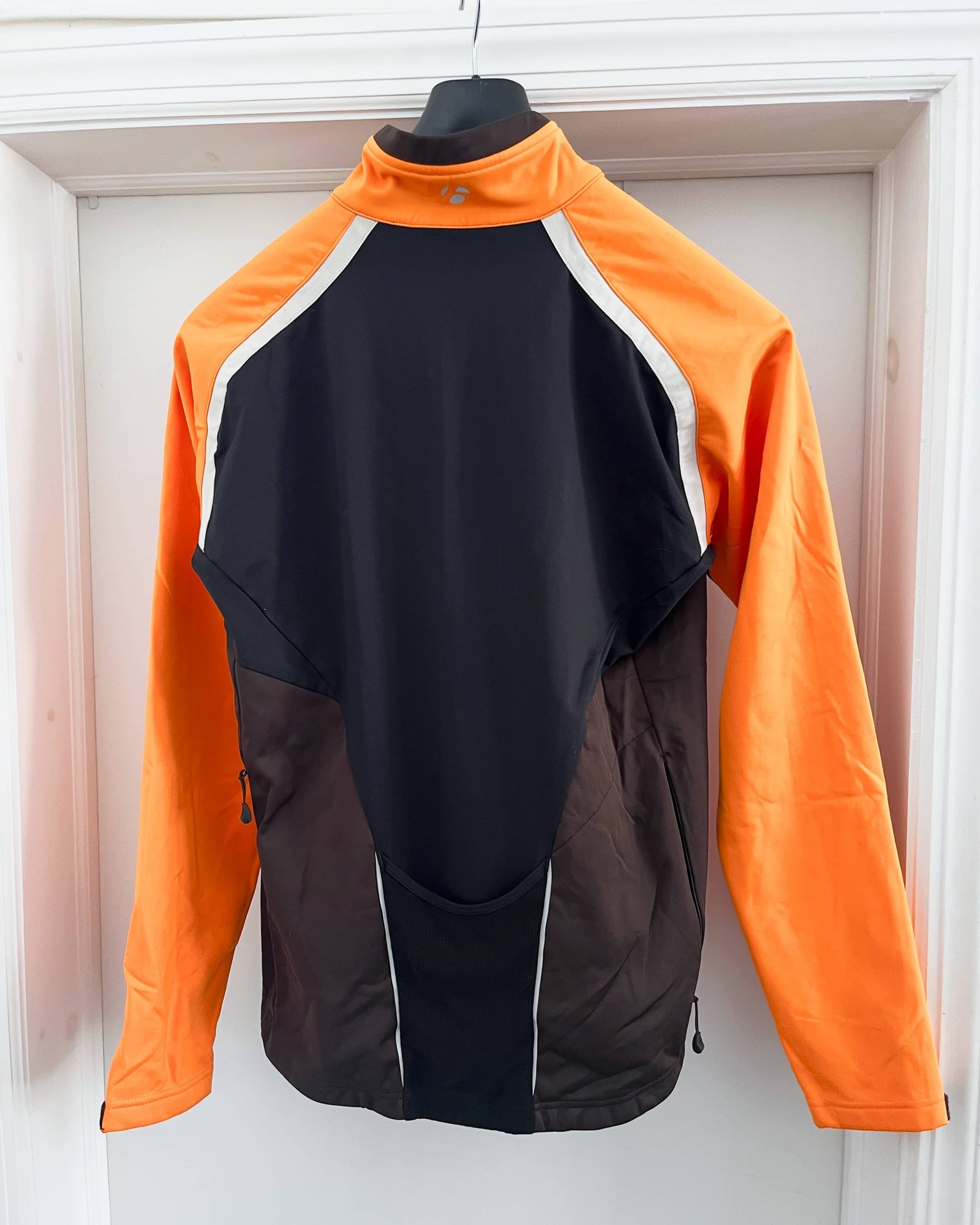 Bontrager windproof softshell jacket — photo 2