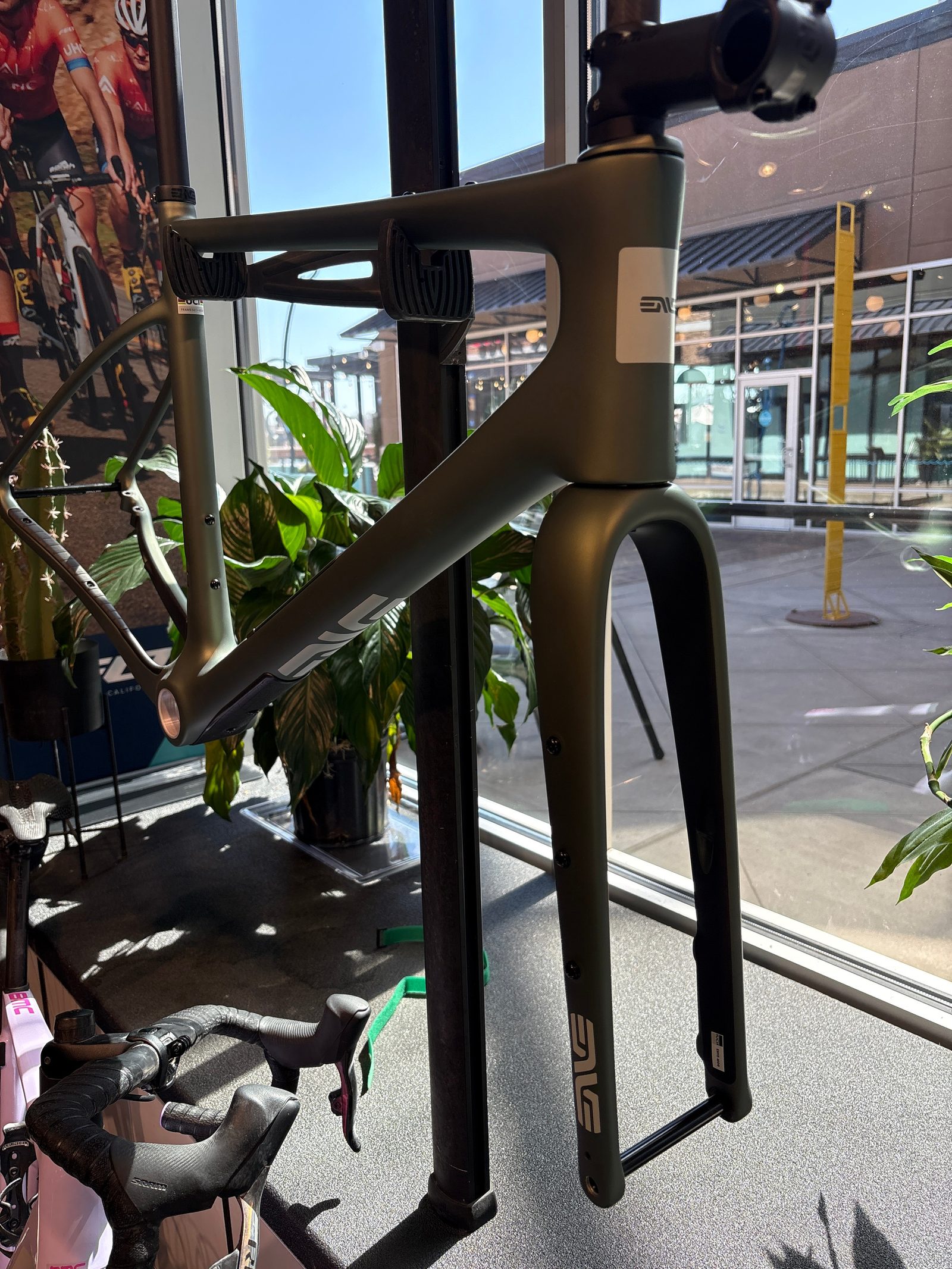 Enve MOG — photo 5
