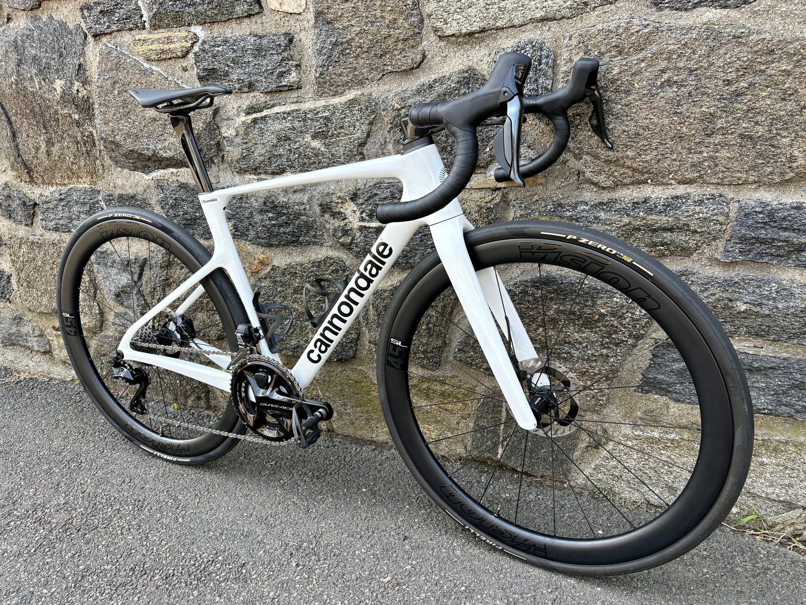 2026 Cdale SuperSix Evo Hi Mod White with Dura Ace (4 mos old) — photo 3