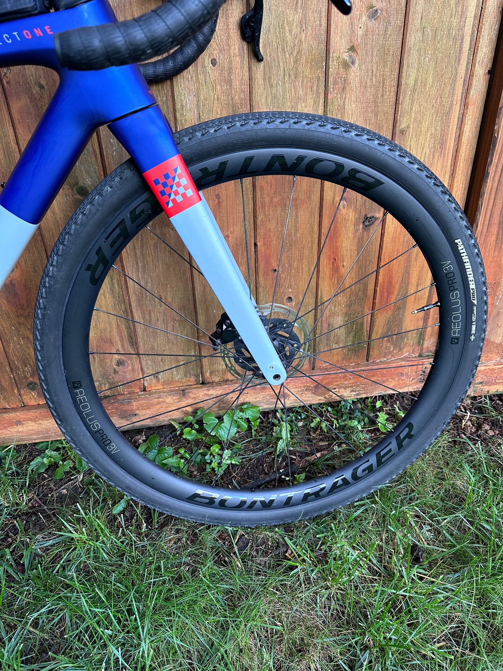2025 Trek Checkmate size 54/M — photo 4