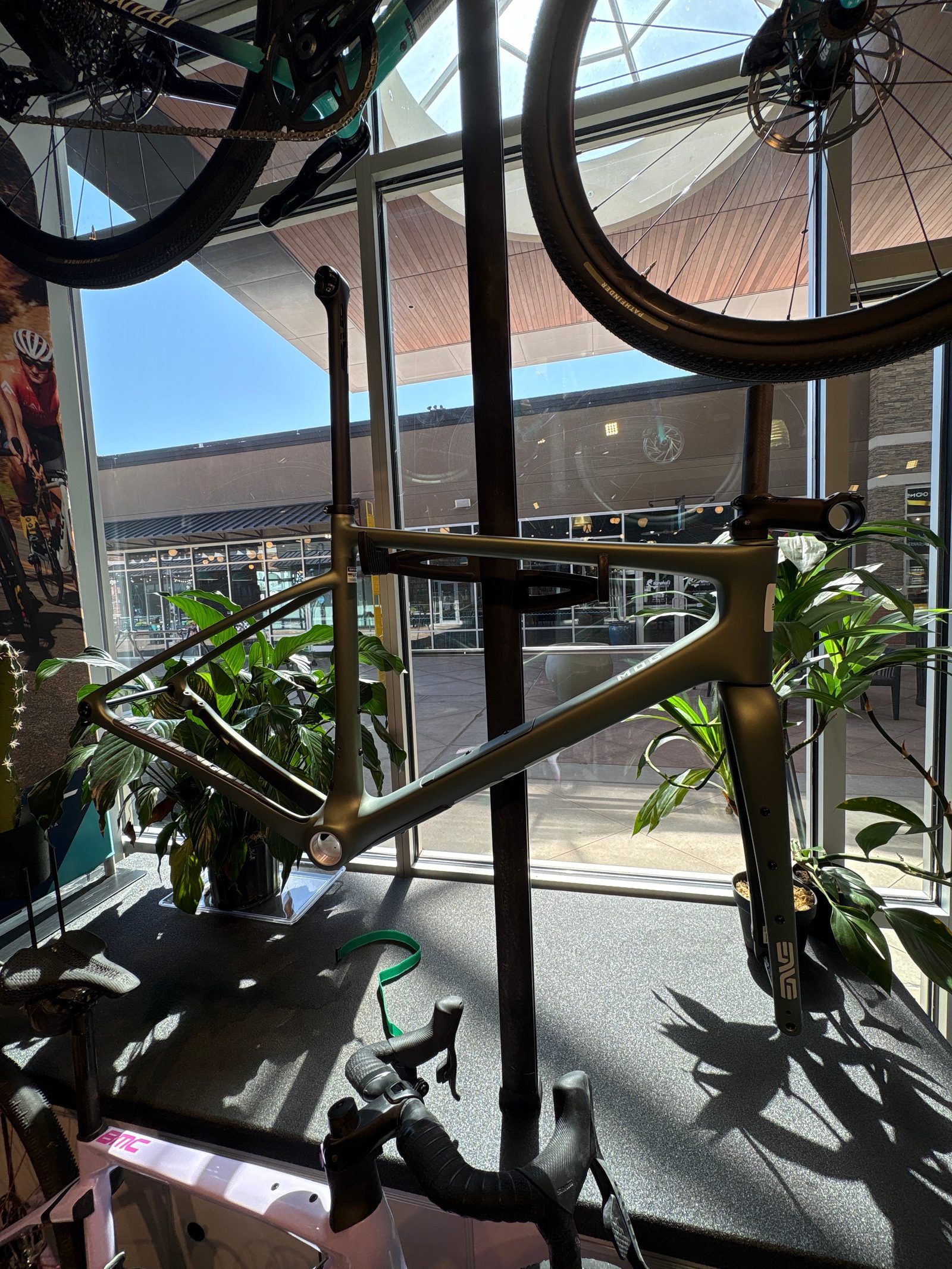 Enve MOG — photo 6