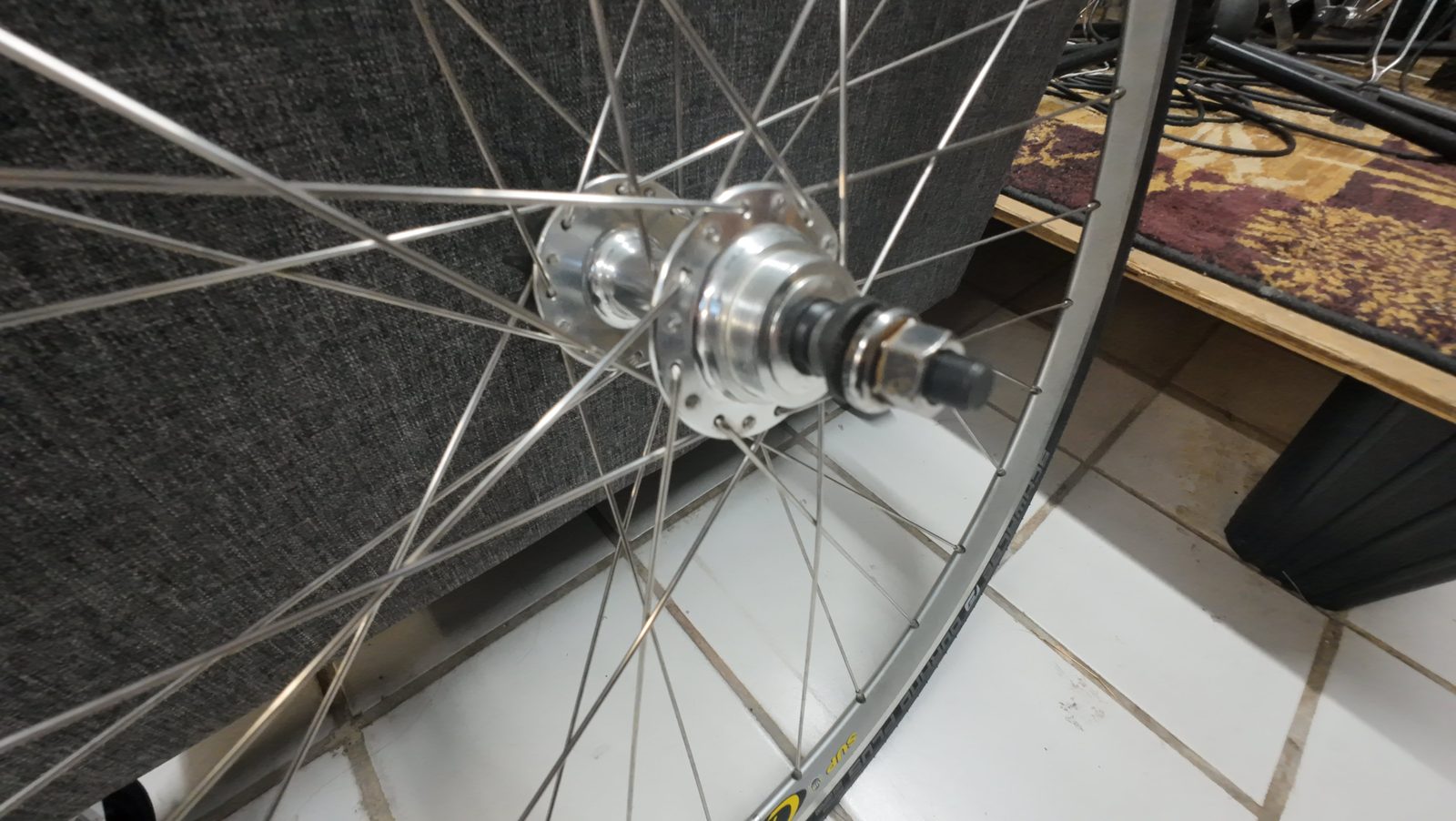 Mavic CXP30 700c Rear Wheel / Surly Hub / Fixed + Single Speed — photo 5