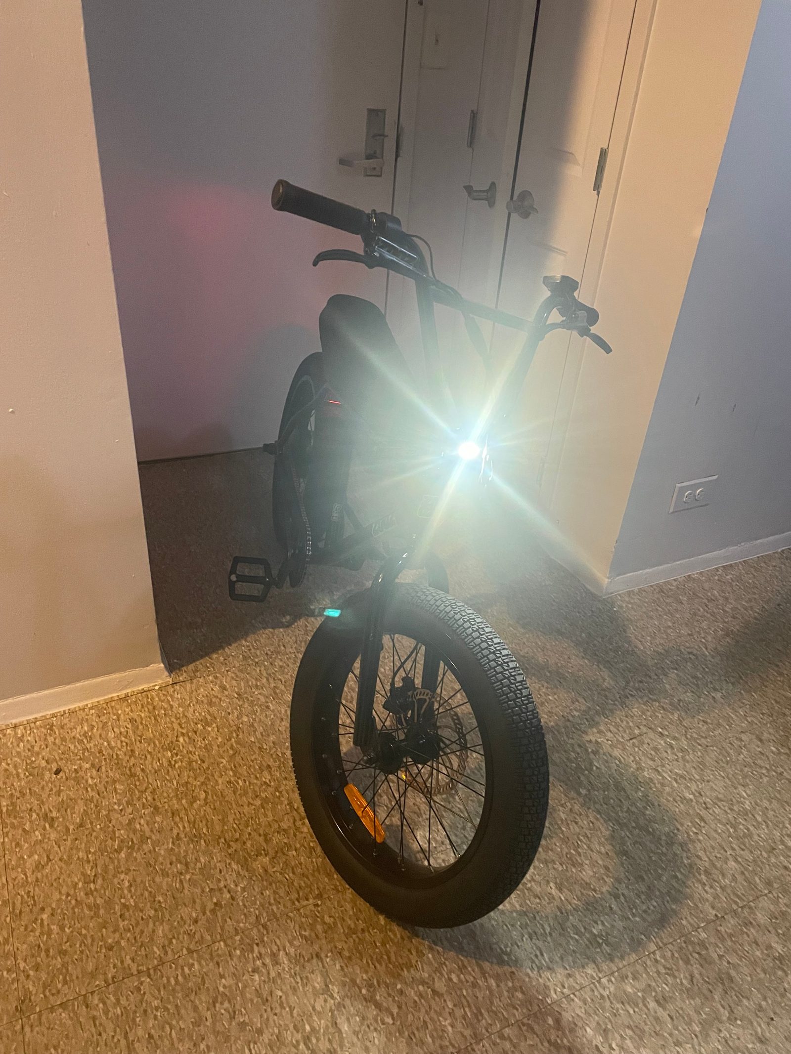 ZOOZ Ultra Ripster 2024 Electric Bike – Like New — photo 4