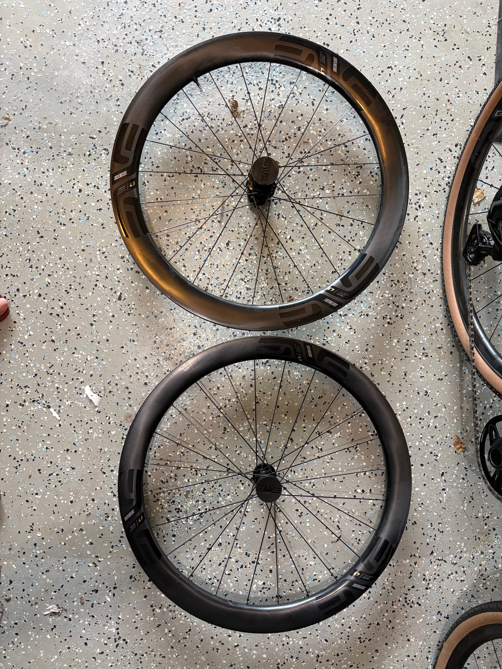 ENVE SES 4.5 wheelset — photo 8