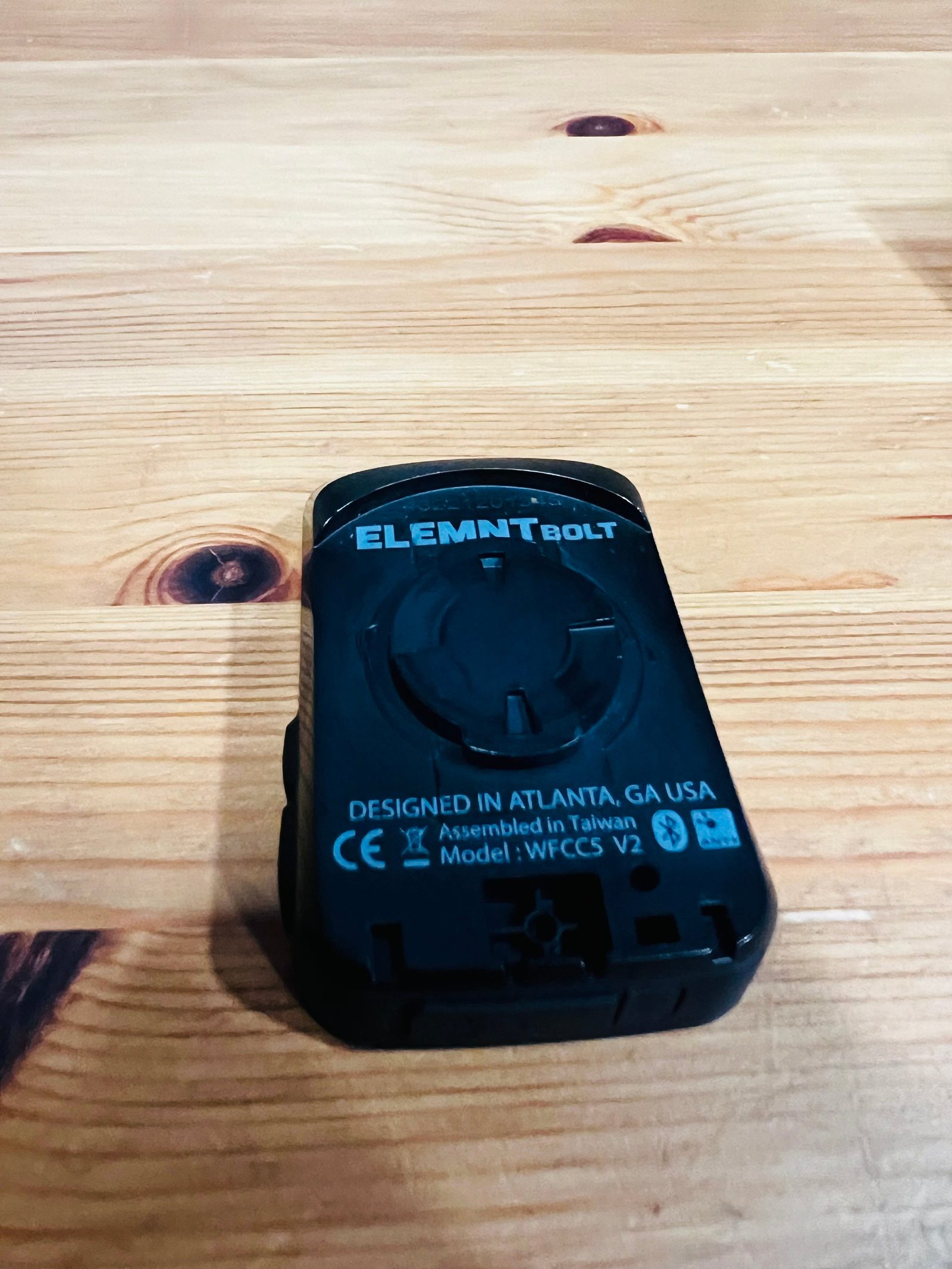 Wahoo Elemnt Bolt v2 — photo 2