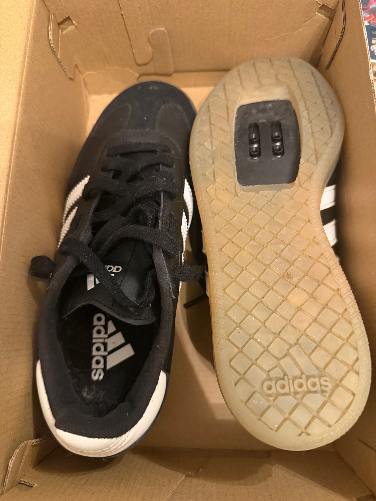 Adidas VeloSambas Classic black size M5/W7 — photo 2