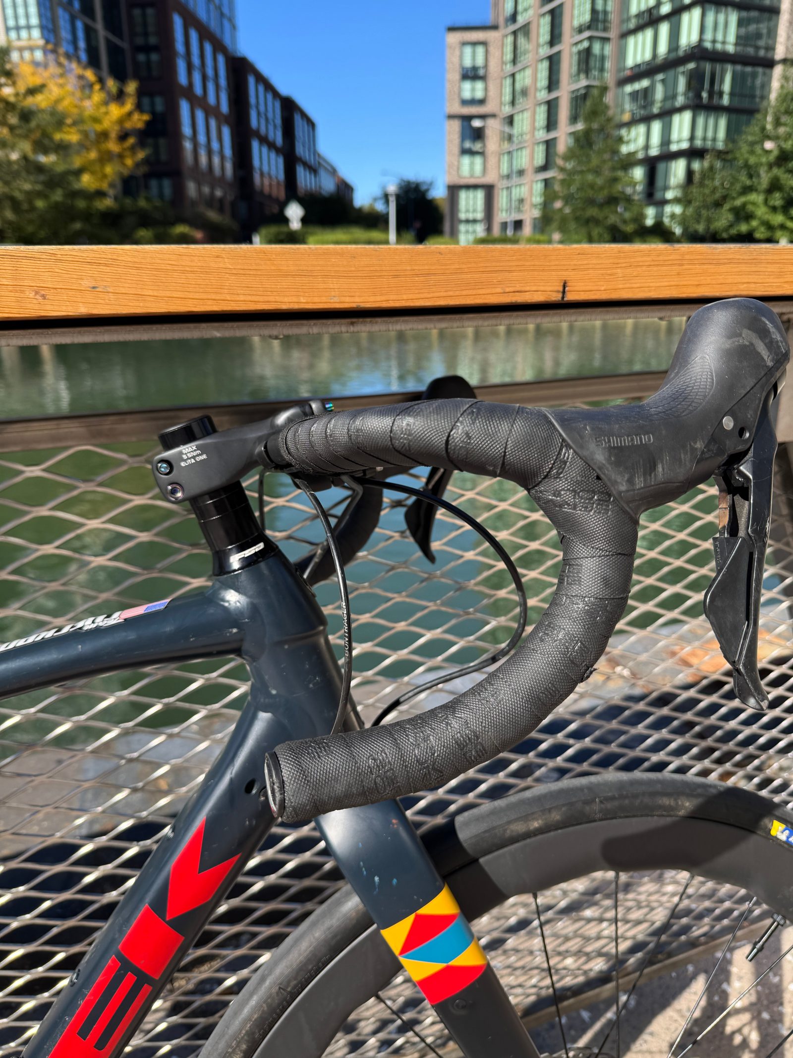 2023 Trek Checkpoint ALR5 - 58cm (Gen 1) — photo 8