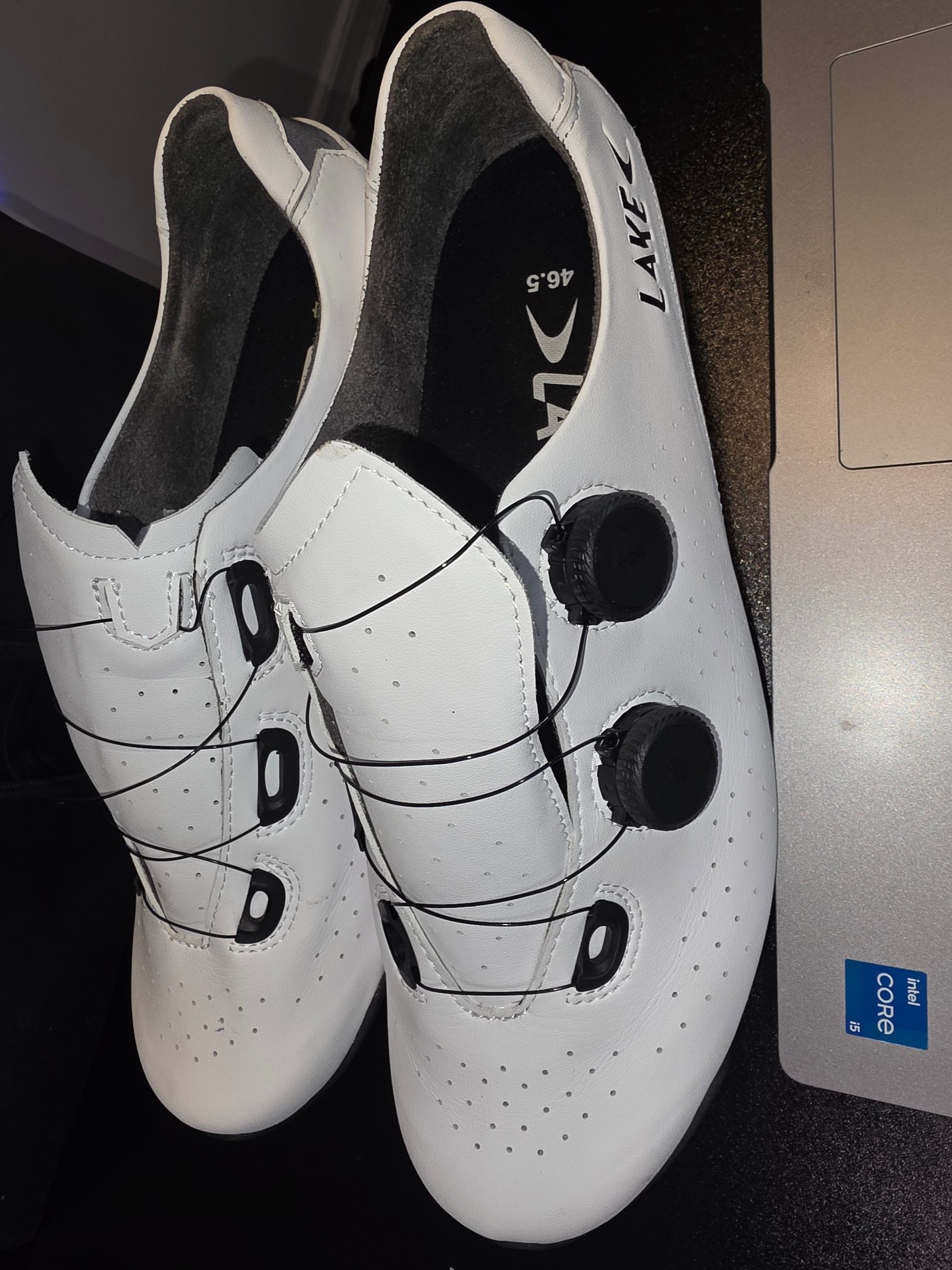 Lake CX400 Road Shoes, EU 46.5 — manufacturer reference image, not the actual item