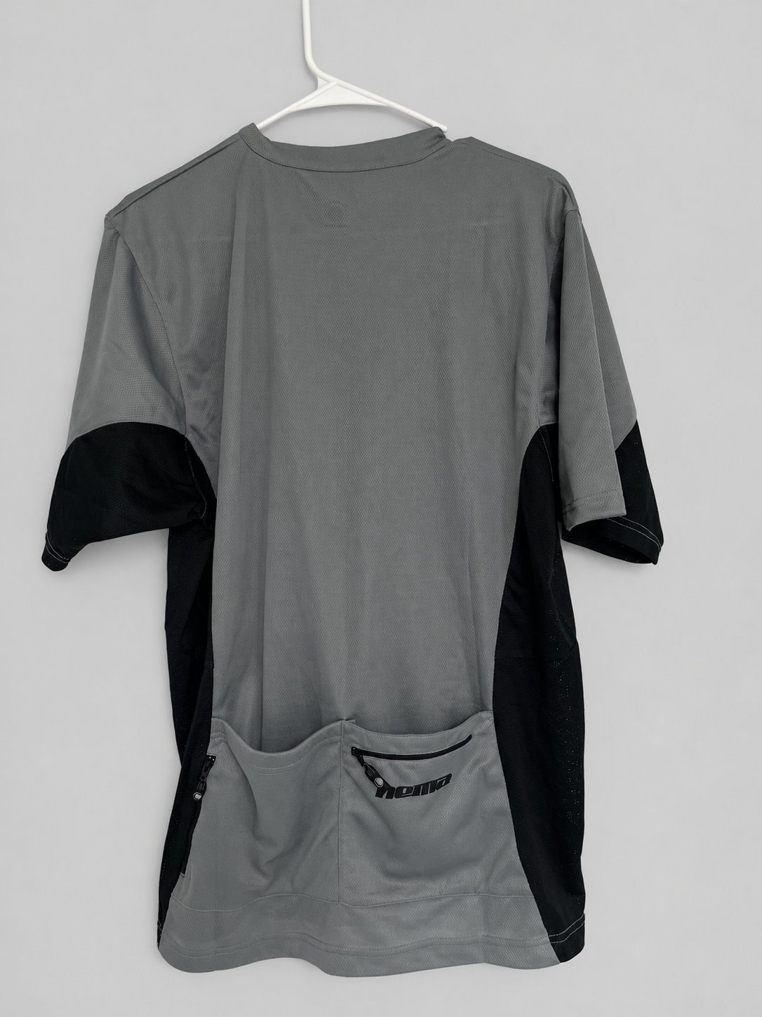 Nema XL Cycling Jersey Gray Black Short Sleeve Rear Pockets — photo 2