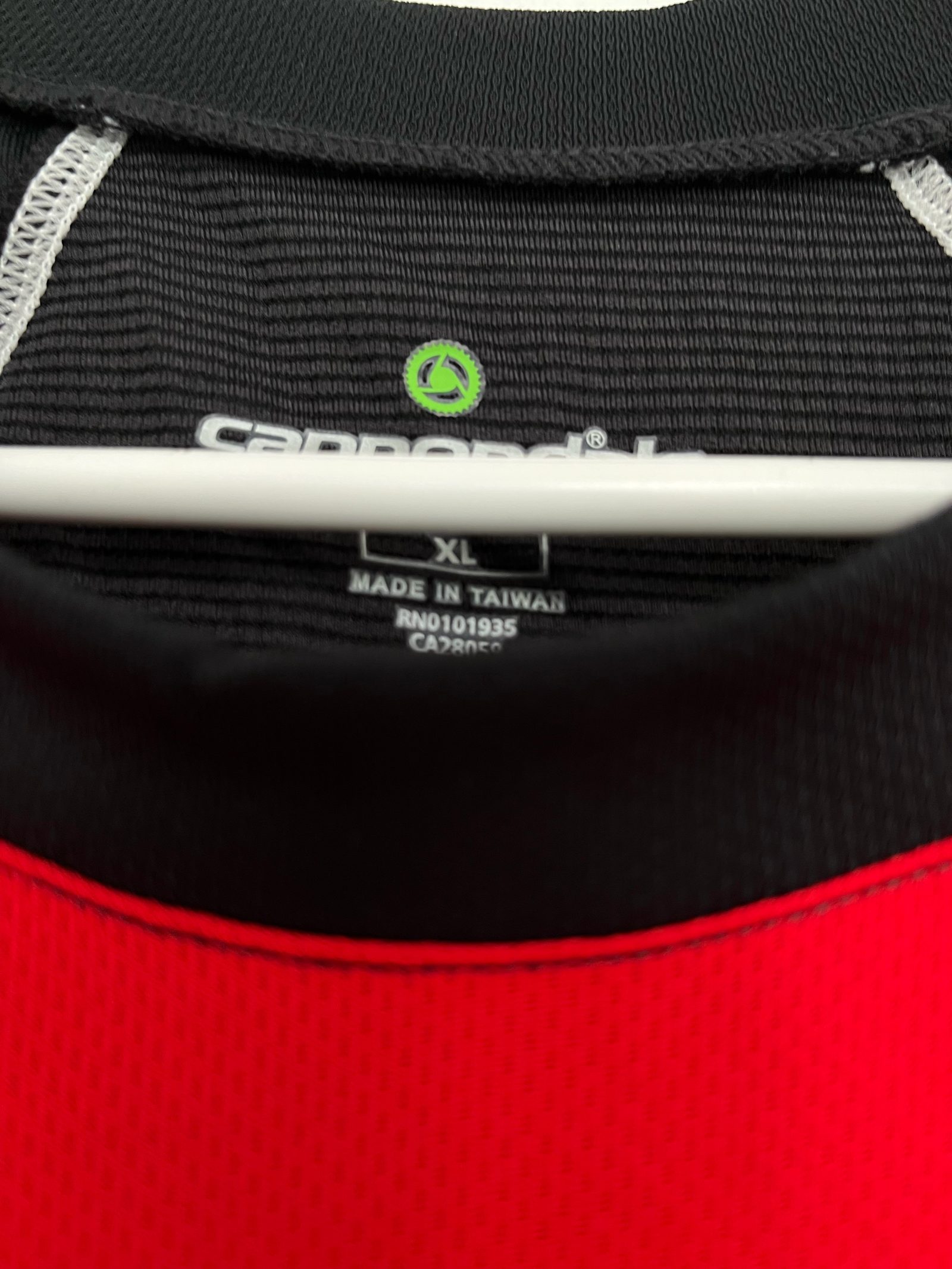 Cannondale Grind Mountain Bike Jersey Black Red Short Sleeve — photo 3