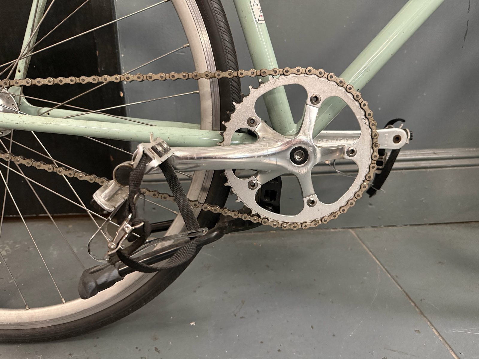 Fuji Feather single-speed bicycle — photo 4