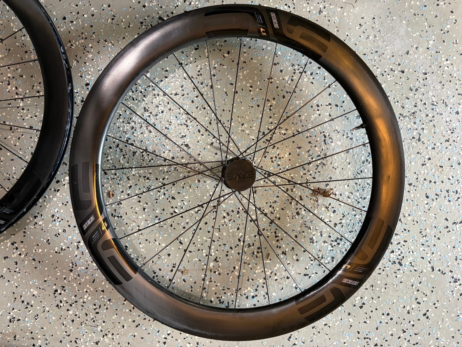 ENVE SES 4.5 wheelset — photo 4