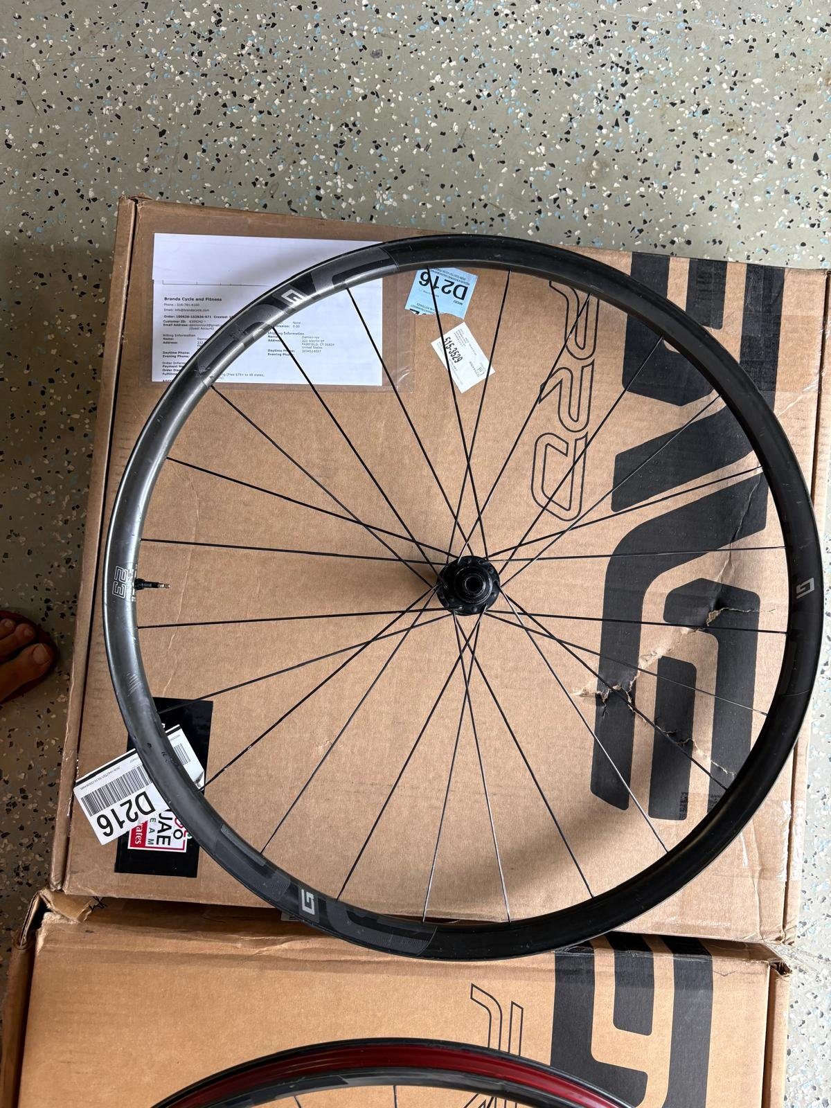 Enve G23 gravel wheelset, DT 240 hubs — photo 2