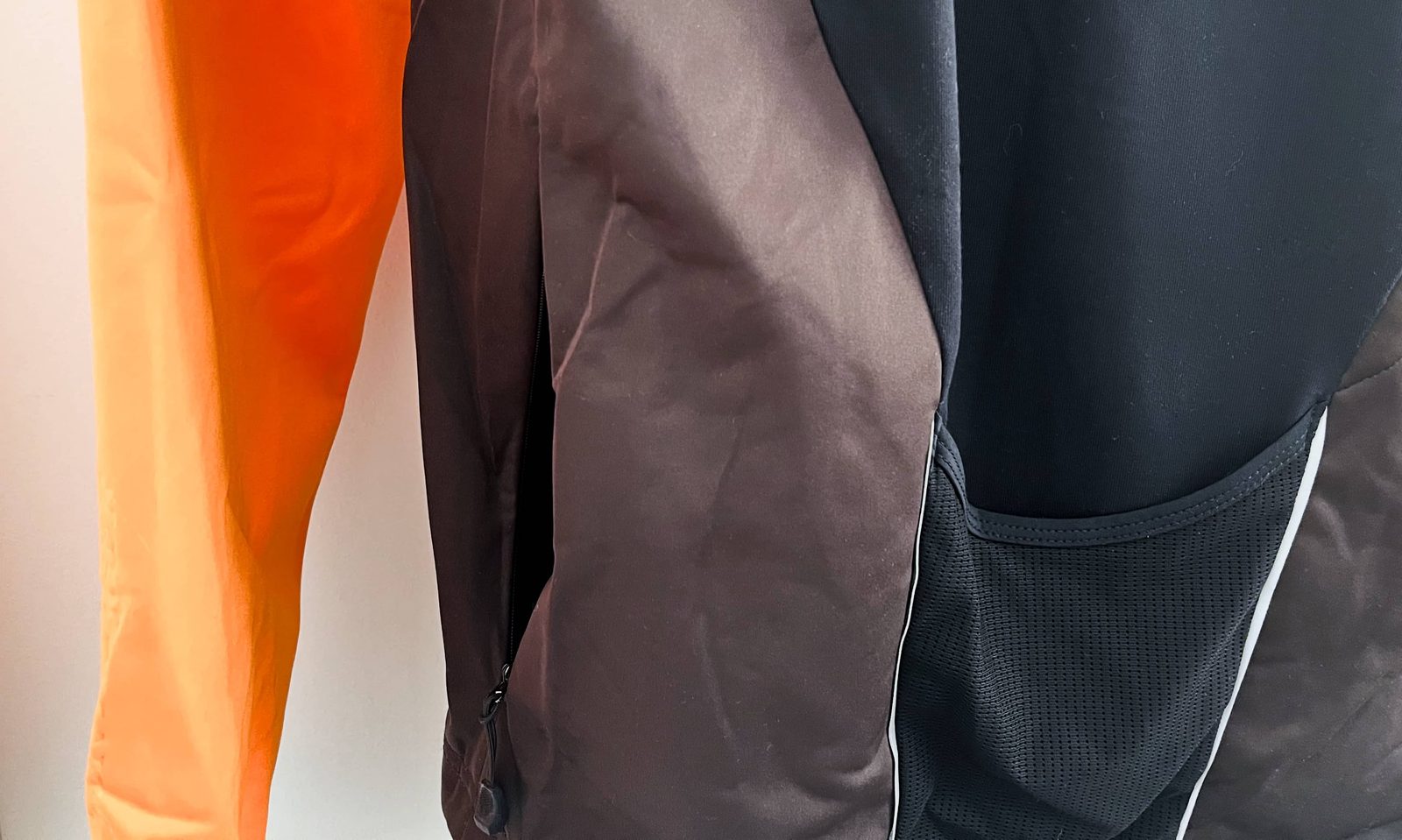 Bontrager windproof softshell jacket — photo 5