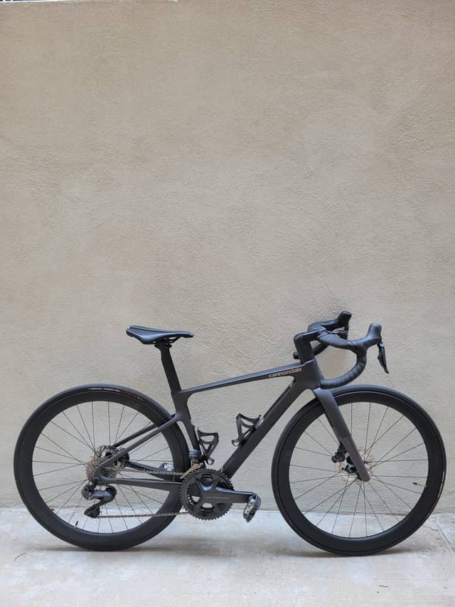 Cannondale SuperSix EVO 2 (Size 44) – Ultegra Di2 w/ HollowGram Carbon Wheels