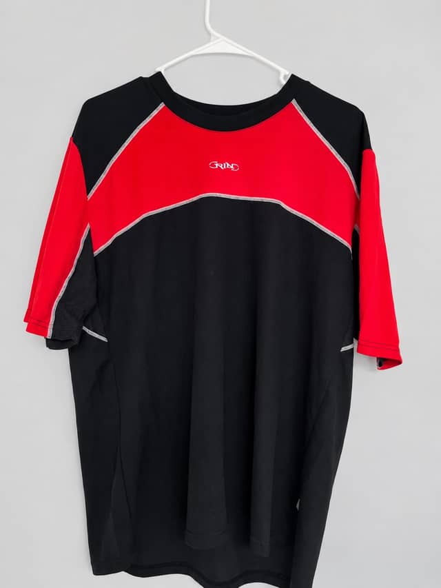 Cannondale Grind Mountain Bike Jersey Black Red Short Sleeve