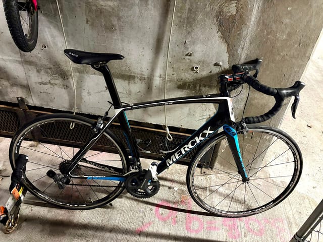Eddy Merckx Mourenx 69 Carbon Road Bike - Shimano Ultegra